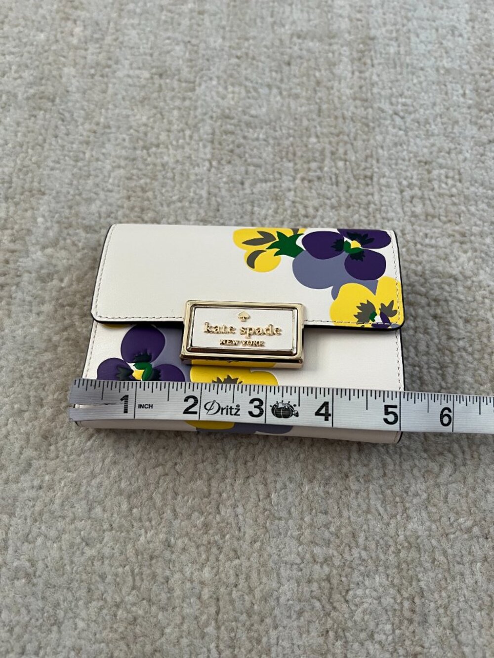 Kate Spade Reegan Pansy Toss Medium Flap Trifold Wallet Parchment Floral - Picture 7 of 8